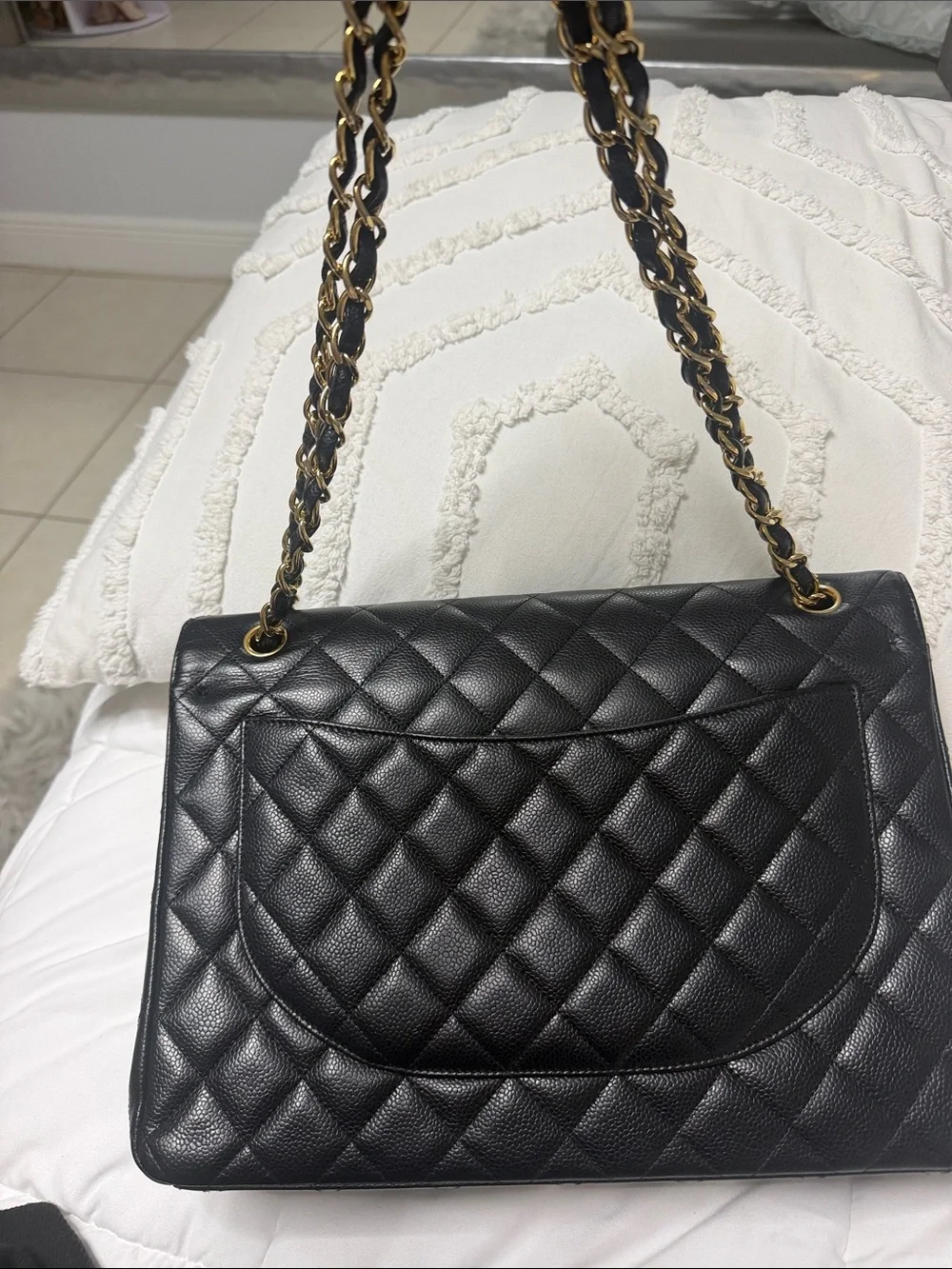 CHANEL Black Quilted Shoulder Bag with Gold Hardware